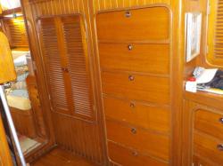 V berthport side hanging locker and drawers looking aft.JPG