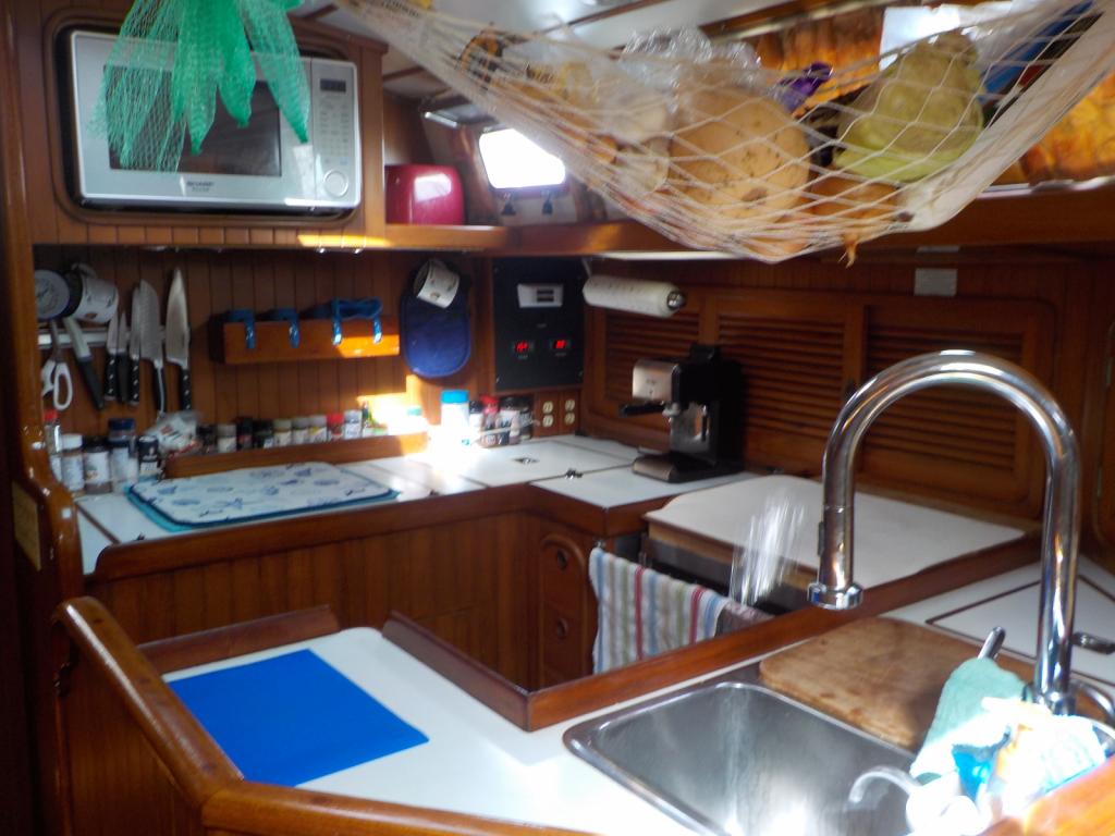 Galley facing aft.JPG