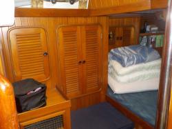 Quarter berth storage looking to starboard.JPG