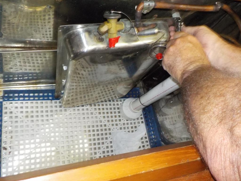 3 Removing the eutectic fridge plate.jpeg