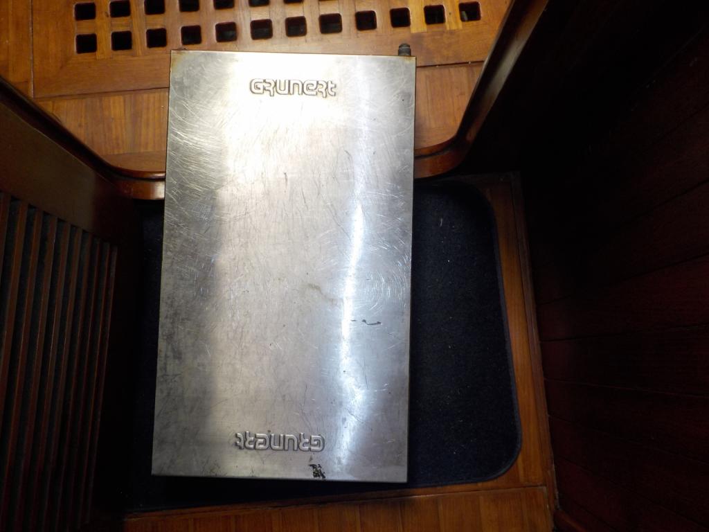 6 Eutectic freezer plate.jpeg