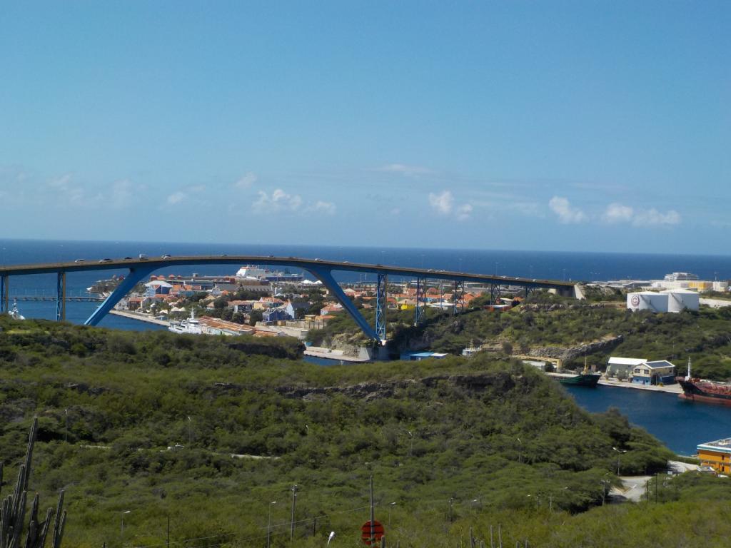 Bridge view from Fort Nassau.jpeg