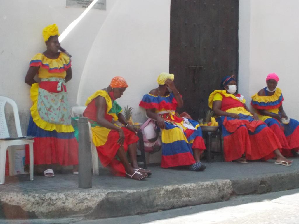 Palenquera  fruit sellers.jpeg