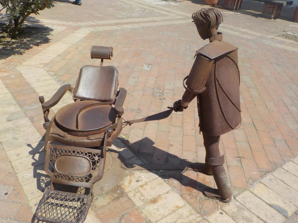 Barber by Edgardo Carmon.jpeg