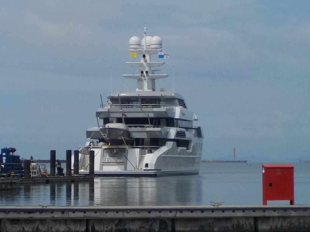 Elysian leaving Shelter Bay.jpeg