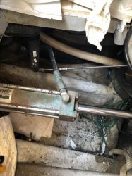 Auto pilot hydaulic cylinder.jpeg