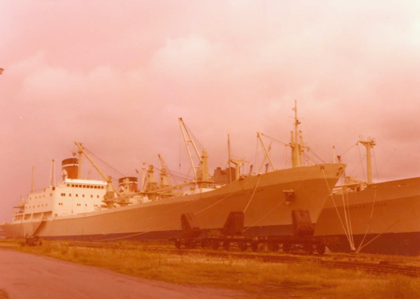 ANDALUCIA STAR '78 @ BARRY.jpg