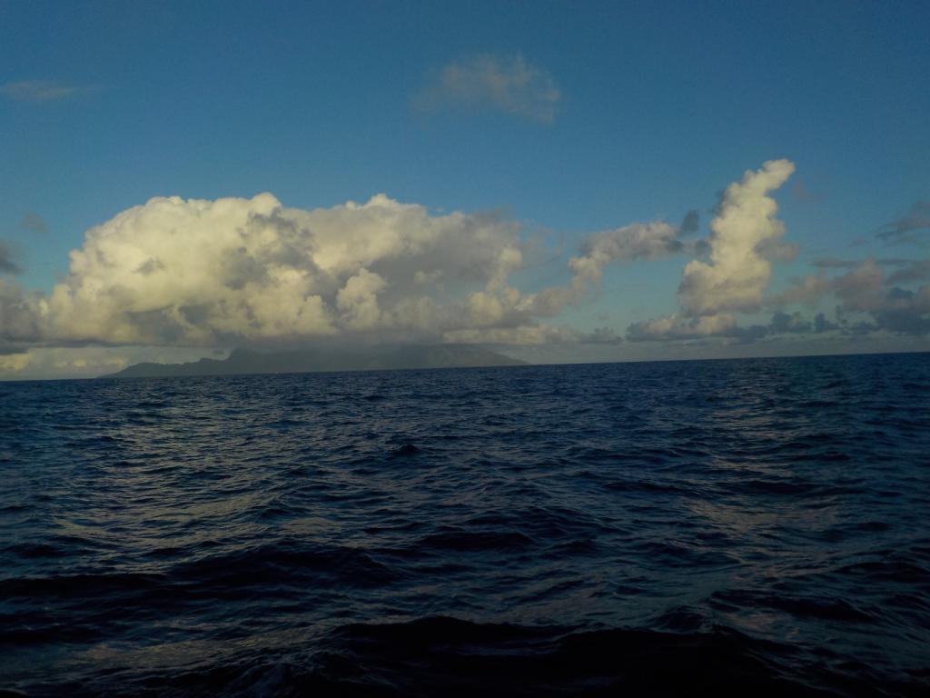 Morea arrival Tahiti.jpeg