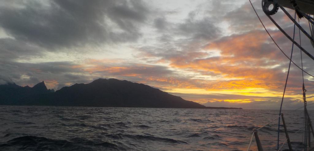 3477Sun set Moorea.jpeg